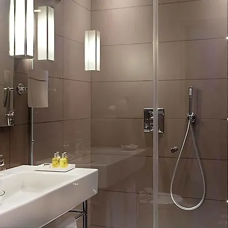 Le Grey Hotel