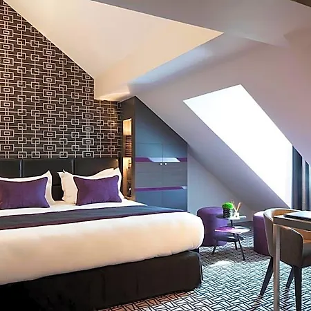 Le Grey Hotel