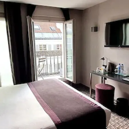 Le Grey Hotel 4*