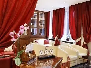 Le Grey Hotel