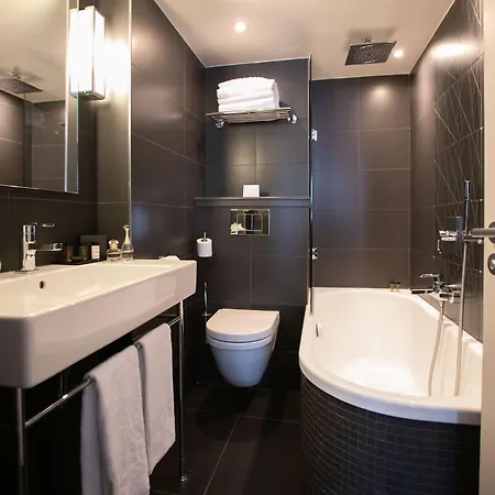 Le Grey Hotel 4*